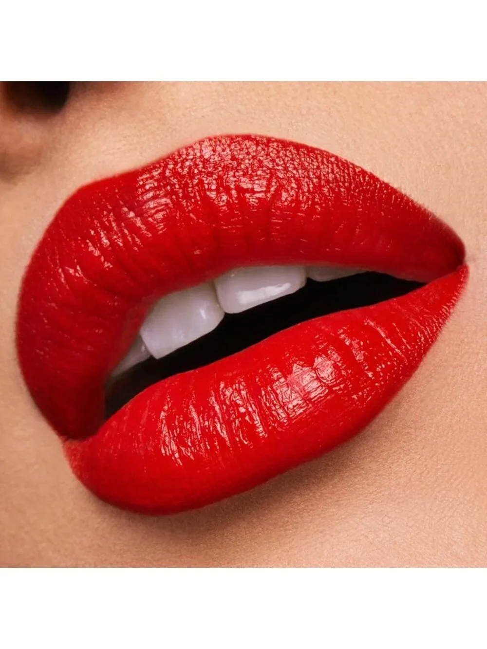 Women's Vibrant Red 1 Pure Colour Long Lasting 0.12 Ounce Stick Cream Lipstick